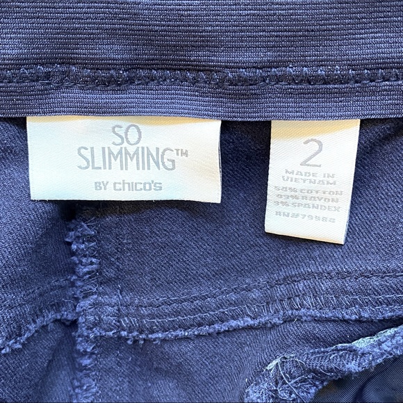 CHICO’S So Slimming Dark Blue Jeans Pants Size 12 - Picture 4 of 5